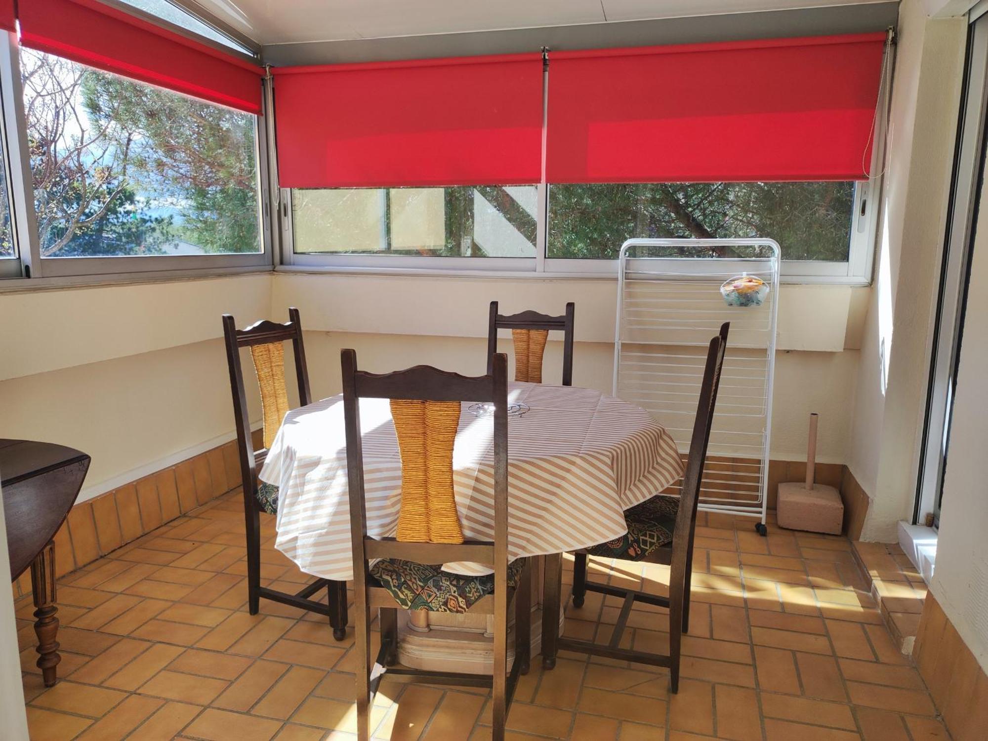 Climatise 4 Pers, Proche Plages Et Commerces, Garage Inclus, Animaux Acceptes - Fr-1-776-87 Apartment *
